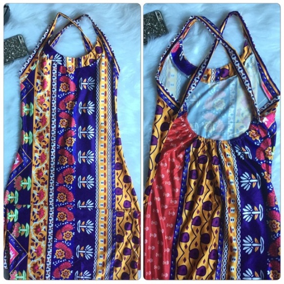 Backless floral print maxi - Picture 1 of 3