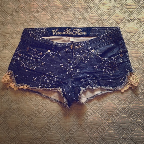 Low rise Jean Shorts