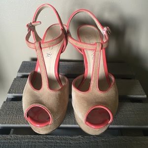 Aldo Suede Platform T-Strap Peep Toe Heel