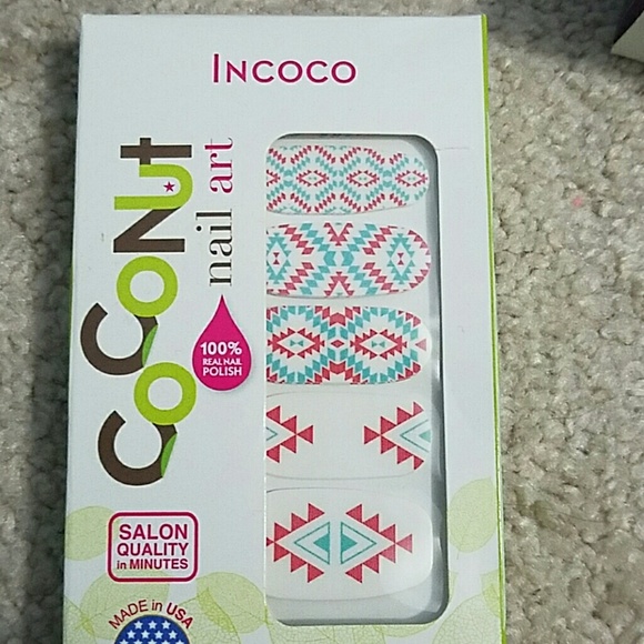 **SOLD** Nail polish & extra bundle! Julep polish - Picture 2 of 3