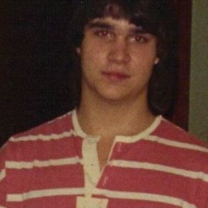 Meet your Posher, Victor