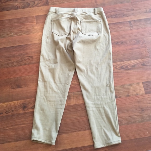 Faded Glory tan Capri leggings M 8 10