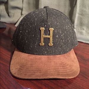 •CUSTOM MADE 💯•HUF•vintage snap back •