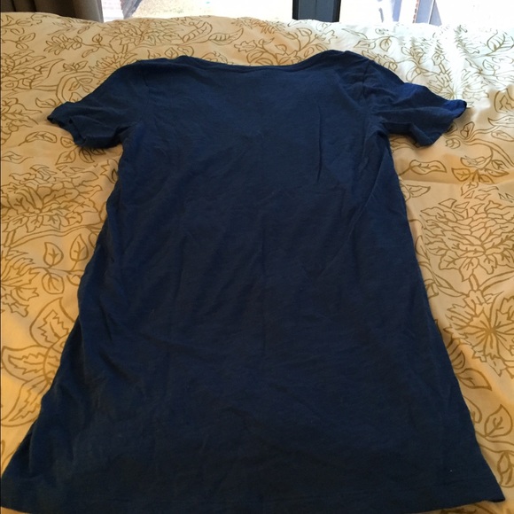 Blue V Neck - Picture 3 of 4