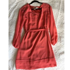 Long sleeve dress with scallop detailing