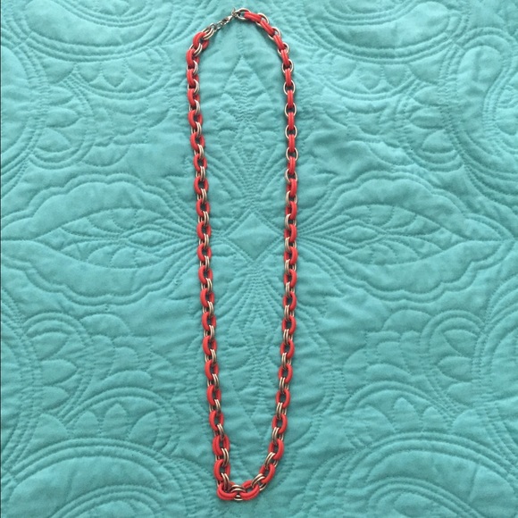 Like new Banana Republic necklace