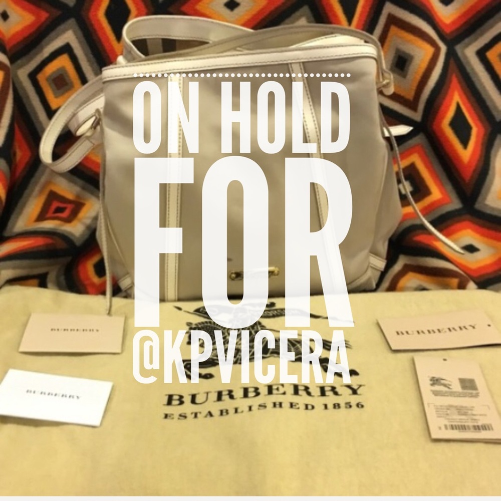 PRICE REDUCTION BURBERRY CANTERBURY