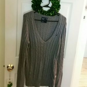 American Eagle cable knit sweater