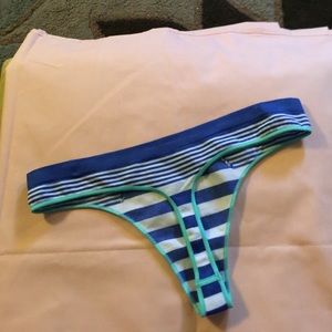 NWOT SO Thongs