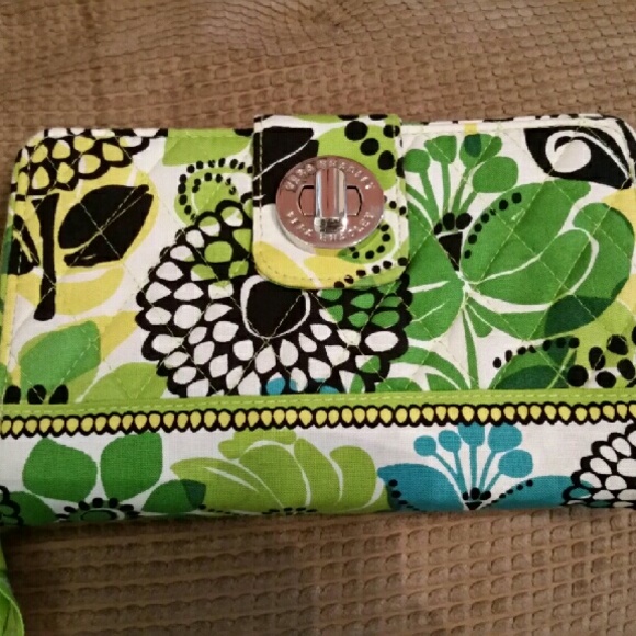 Vera Bradley Lime's Up turn lock wallet