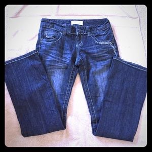 Maurice's size3/4 gently used jeans