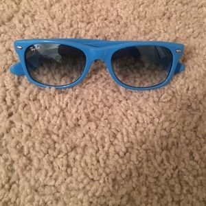 Ray Ban Wayfarer sunglasses. Blue