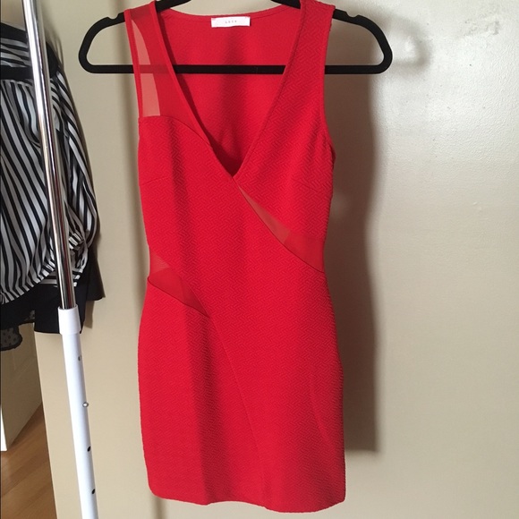 Lush red body con dress - Picture 1 of 2