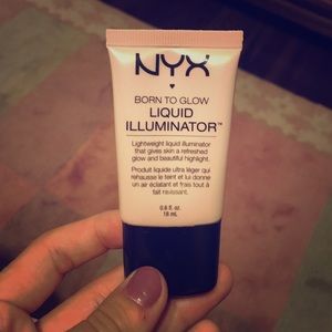NYX born to glow liquid illuminator