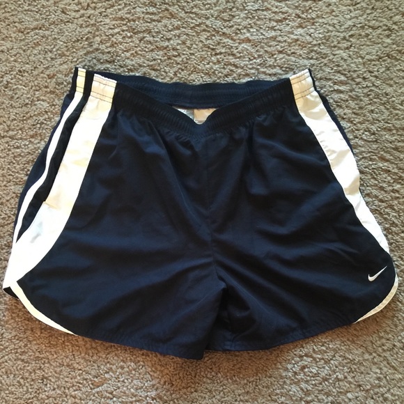 Nike running shorts - M