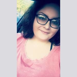 Meet your Posher, Kelli