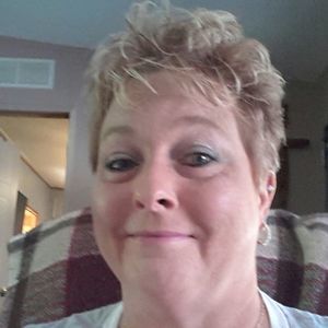 Meet your Posher, Connie