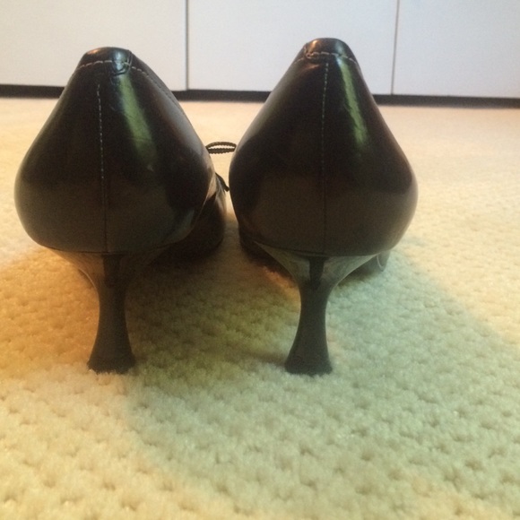 Enzo Angiolini Shoes Beautiful Enzo Angeolini Pumps With Bow