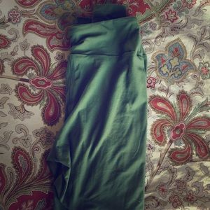 OS nwt lularoe army green Leggings