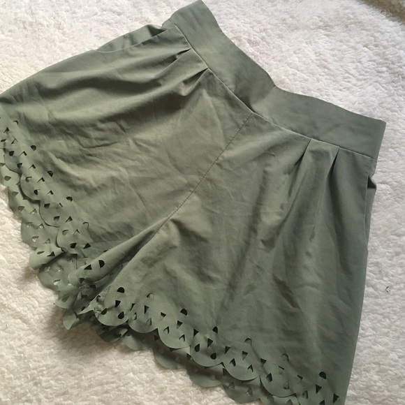 Charlotte Russe Flowy Shorts