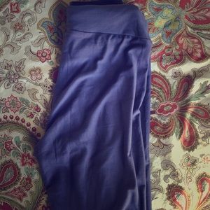 OS NWT lularoe purple leggings.