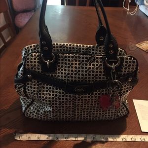 ⚡️SALE ⚡️Authentic Coach black and white purse