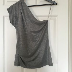 Small one shoulder silver top