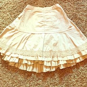 Cute tan skirt. Great condition! Girls.