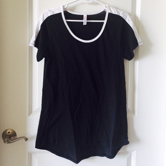 Lularoe Black and White Classic Tee