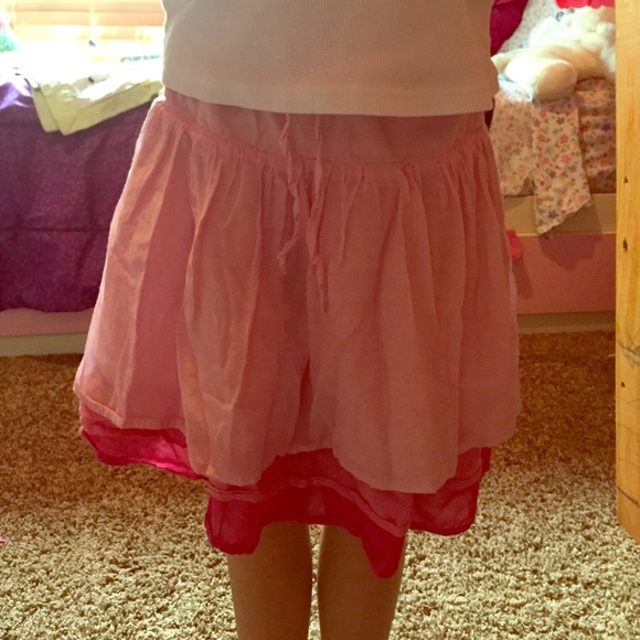 Old navy skirt.
