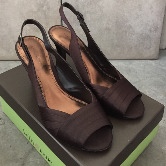 Kelly & Katie satin sling back heels