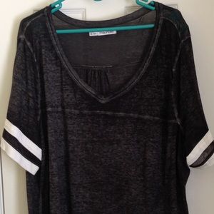 Maurices Tee