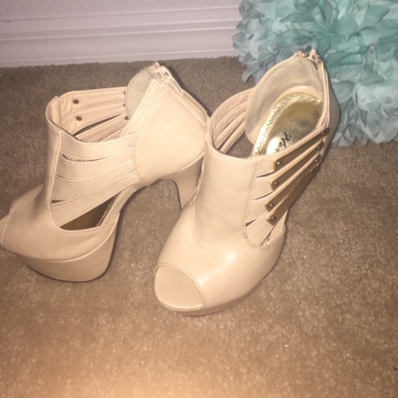 Beige Platforms