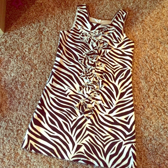 Gorgeous corduroy zebra dress.