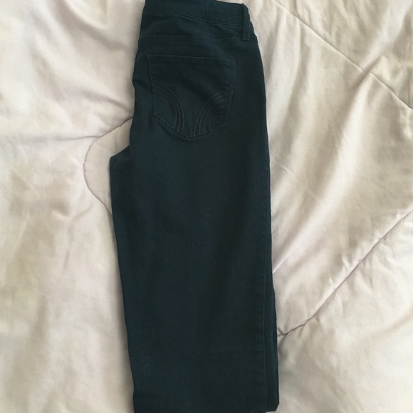 Navy blue Hollister jeans. Size 9R