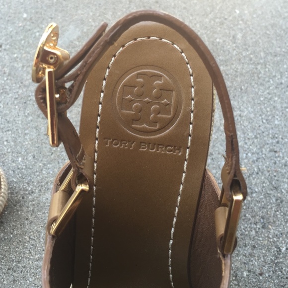 Tony Burch Leather Wedges - Picture 2 of 4