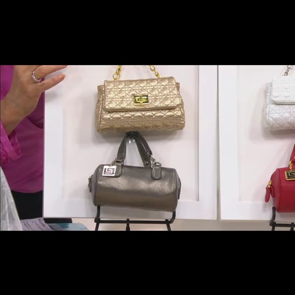 💥SALE💥3 Large cell Phone Bags by Lori Greiner - Picture 3 of 4