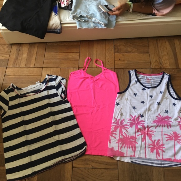 Girls XL lot of tank tops. - Picture 1 of 1