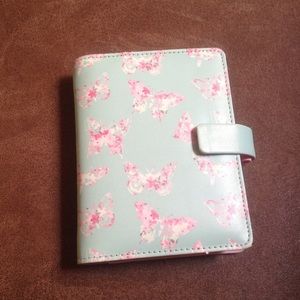 Filofax pocket agenda.