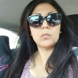 Meet your Posher, Ali