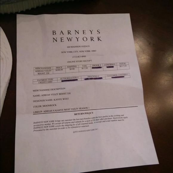 Yeezy  boost 350s - Picture 2 of 4