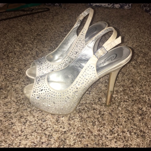 silver rhinestone candies heels - Picture 1 of 1
