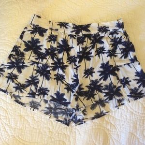 Palm tree shorts