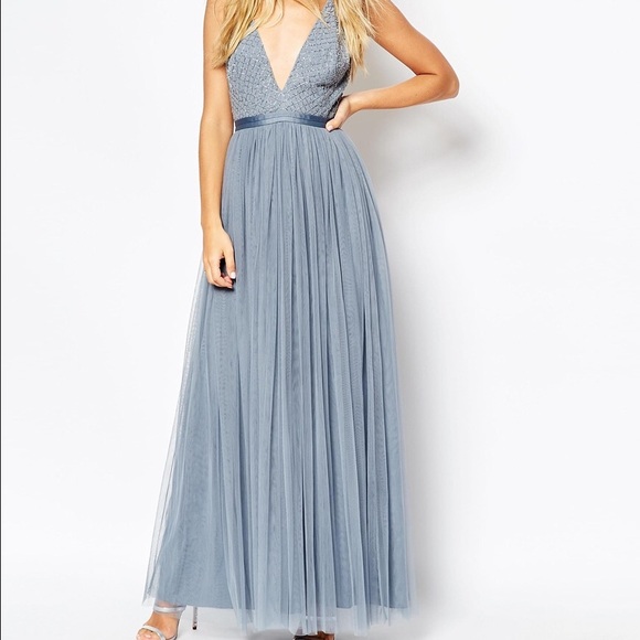 Plunge neck gown w/ tulle skirt | Needle & Thread