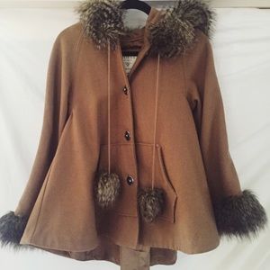 ❌❗️SOLD❗️❌Camel Cape Coat