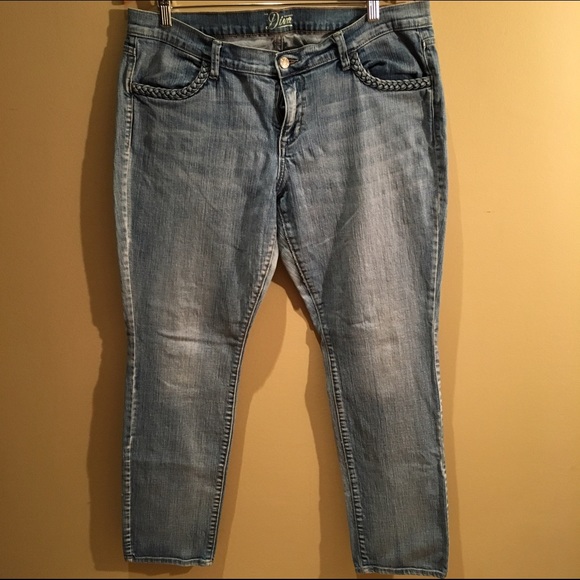 Old Navy Denim - Old Navy "The Diva" skinny jeans