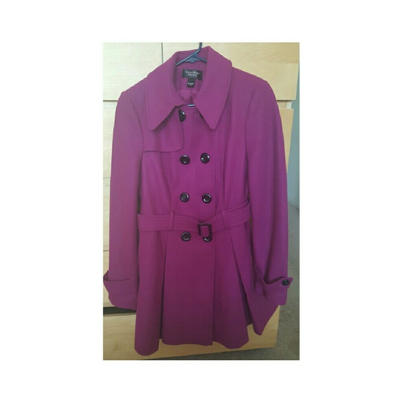 Double breasted belted wool trenchcoat