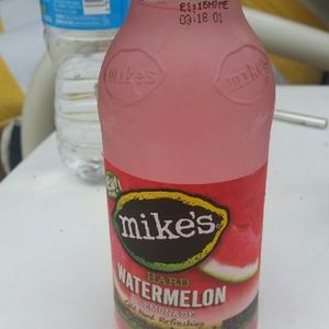 Meet your Posher, Sandy