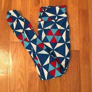 New never worn one size LuLaRoe leggings