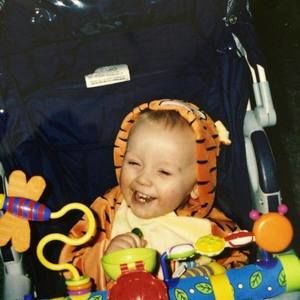 Meet your Posher, Adeana